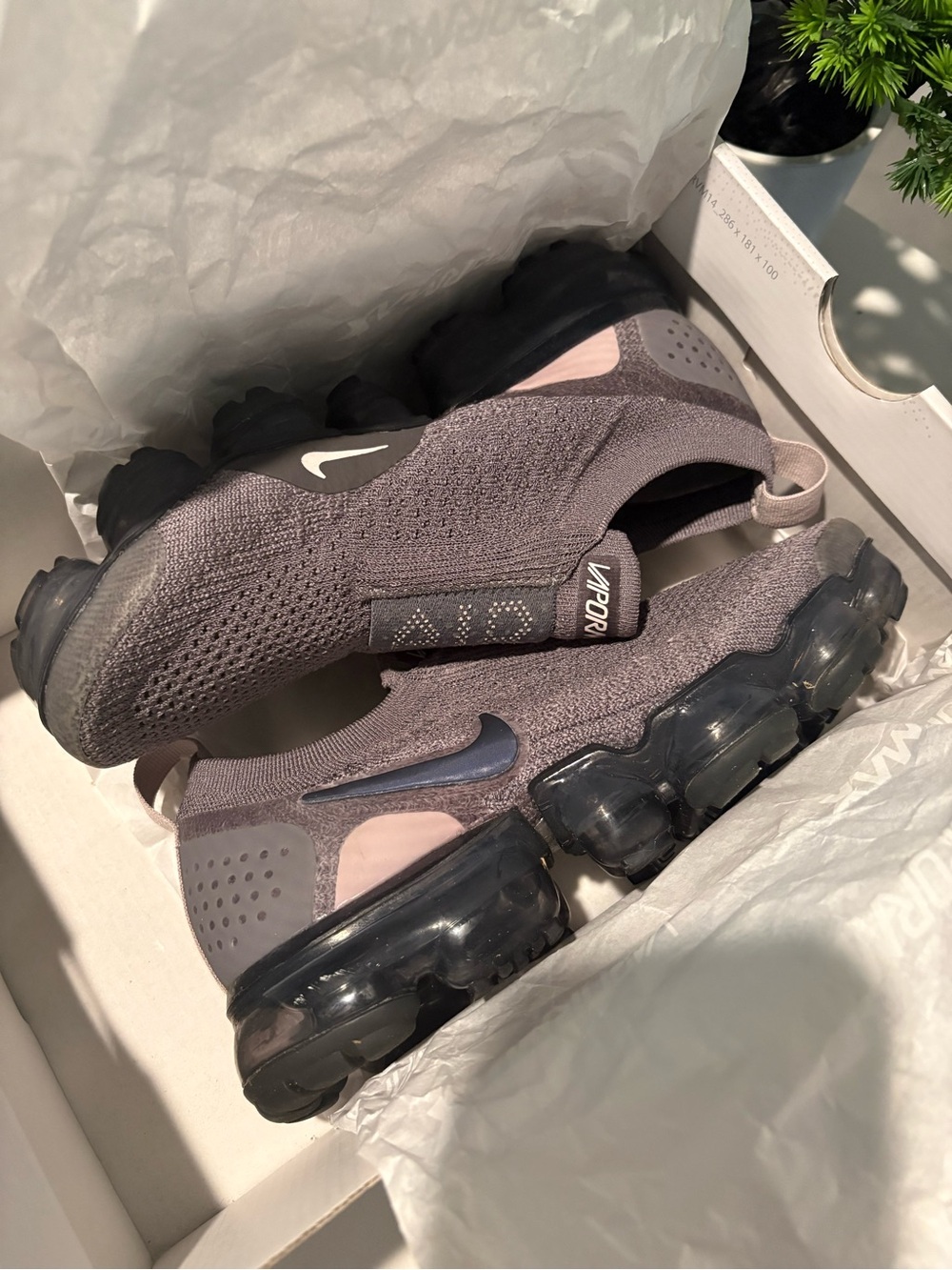 Nike Air Vapormax FK MOC 2 Blackened Blue/Gunsmoke size 5 Women’s sneakers